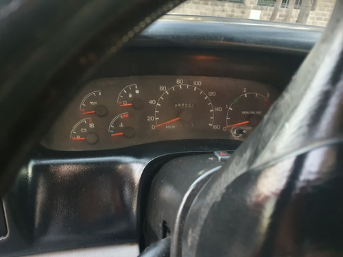 Ford F-100 3.9 Cab. Simple Xl Plus 4x2