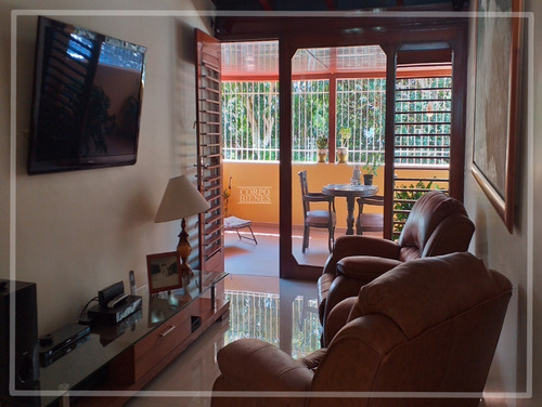 Imagen 8 de 10 de El Marques Casa En Venta 510 M2