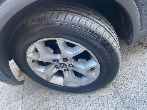 Imagen 15 de 15 de Ford Kuga 2.5 Titanium At 4x4 L (ku02) 2011