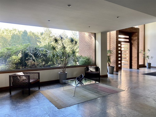 Departamento En Arriendo De 3 Dorm. En Las Condes