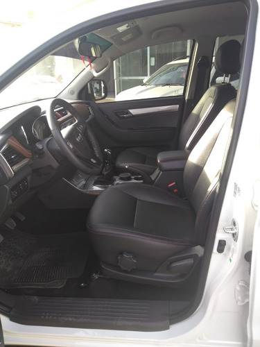 Imagen 5 de 8 de Jac T6 Luxury 4x4 2019