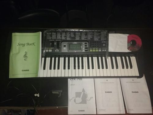 Teclado musical Casio Standard CTK-710 61 teclas