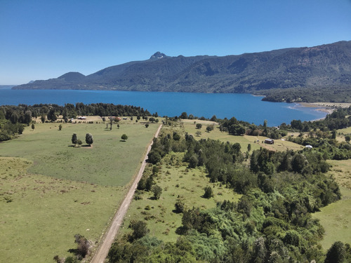 Terreno Con Orilla De Playa En Lago Rupanco