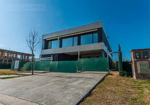Imagen 2 de 24 de Casa En Venta En Virazon - Nordelta