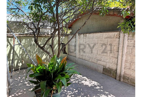 Casa En Venta Para Remodelar, Cercana Metro