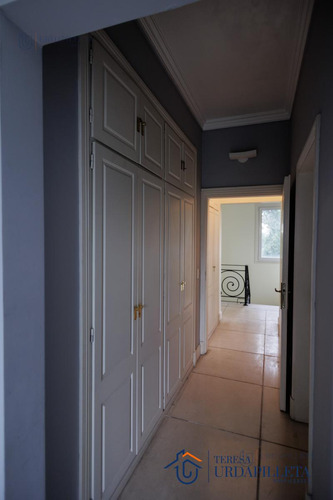 Casa De 5 Dormitorios En Venta- Lote De 2400m2 - Teresa Urdapilleta Propiedades
