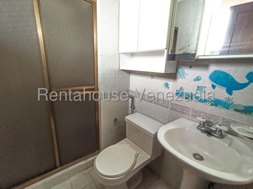 Alquilo Comodo Apartamento La Castellana Yf