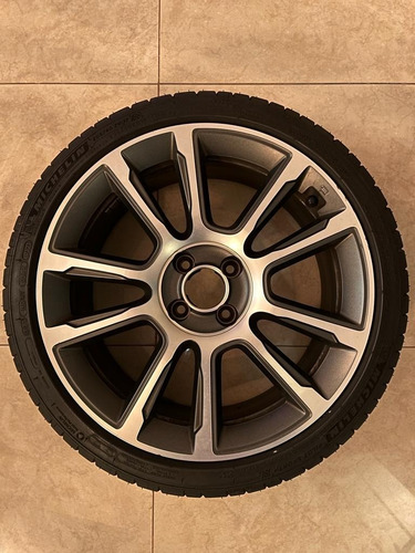 Imagen 4 de 4 de Rueda Original - Incluye Cubierta Fiat Abarth Turismo 595