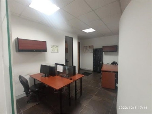 Imagen 9 de 14 de Oficinas En Arriendo Chico 90-68244