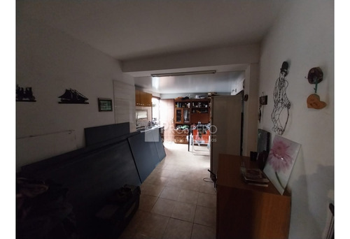 Al1644/p Venta Casa 2 Dorm Villa Española Jardin Cochera
