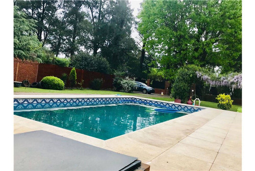 Imagen 1 de 30 de Venta/permuta Casa 5 Amb.pisc.parque Tortuguitas