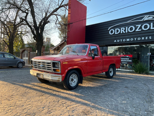 Ford F-100 3.9D Std