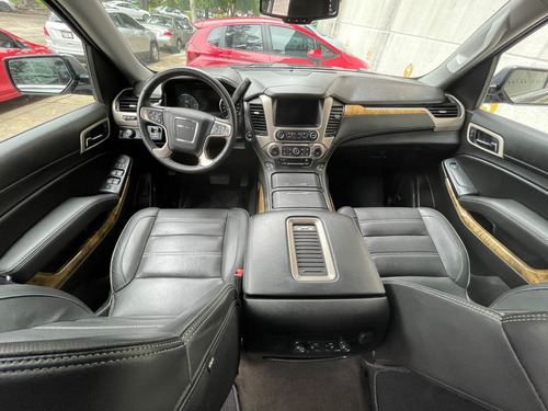 Imagen 10 de 12 de Gmc Yukon 2017 6.2 Denali At