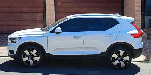 Volvo XC40 2.0 D4 Awd Momentum