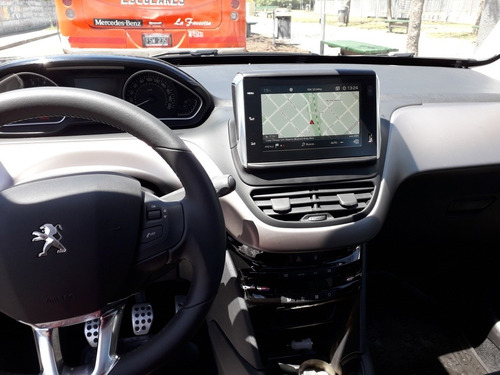 Peugeot 208 1.6 Feline 2019