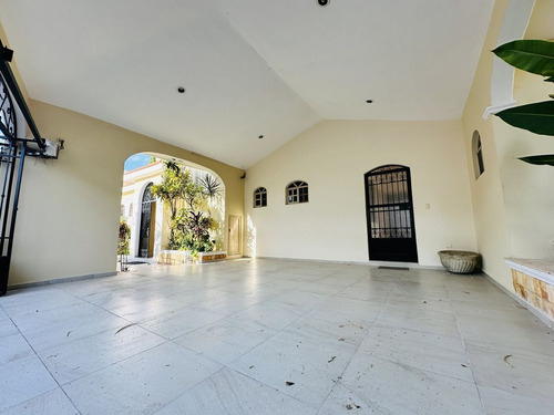 Casa En Venta En Benito Juarez Norte, Merida.