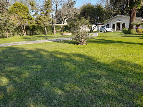 Imagen 19 de 30 de Quinta Con Quincho Parrilla Y Pileta Francisco Alvarez