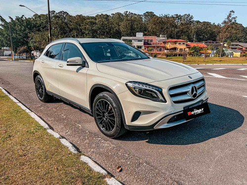 Imagem 3 de 7 de Mercedes Benz Gla 200 Advance Turbo Flex