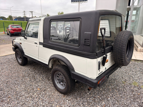 Suzuki Samurai 1.3 Metal/lona