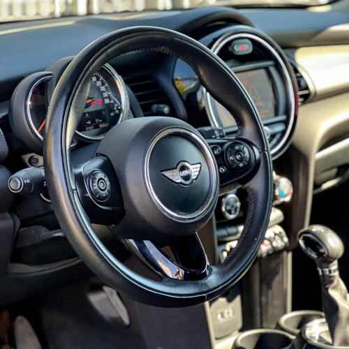 Mini Cooper Automatico 2017