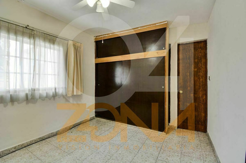Imagen 13 de 25 de Excelente Casa En Venta En Unidad Modelo A Una Calle De Calz