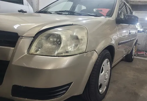Chevrolet Chevy 1.6 3p Paq D Mt