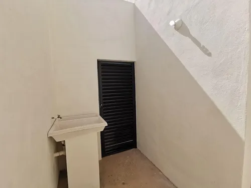 Casa Nueva En Renta En Privada Zensia Con Sistema De Riego En Conkal, Mérida.