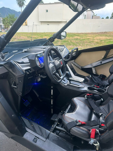 Polaris RZR TURBO R