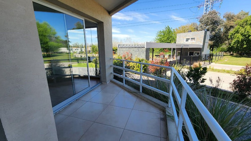 Venta Departamento 3 Ambientes Pilar Balcon Garage