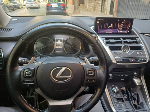 Lexus NX 2.5 300H Luxury