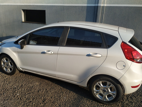 Imagem 2 de 8 de Ford Fiesta 2015 1.5 Se Flex 5p
