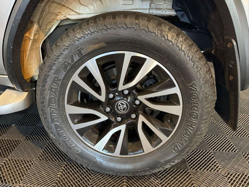 Toyota Hilux SW4 CD SRX 4x4 2.8 TDI 16V Diesel Aut.