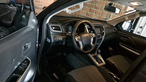 Mitsubishi L200 2023 4x4 Automática Diésel.