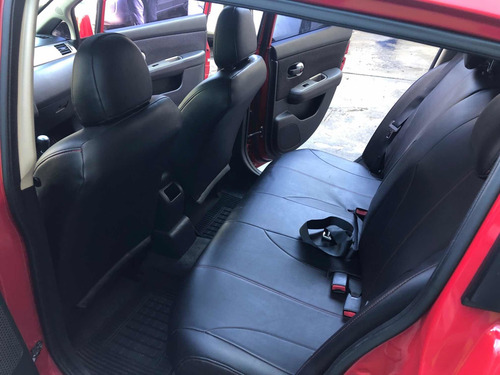Nissan Tiida 1.8 Premium Mt 2010