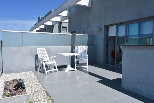 Monoambiente En Alquiler Con Parrillero Propio Y Jacuzzi