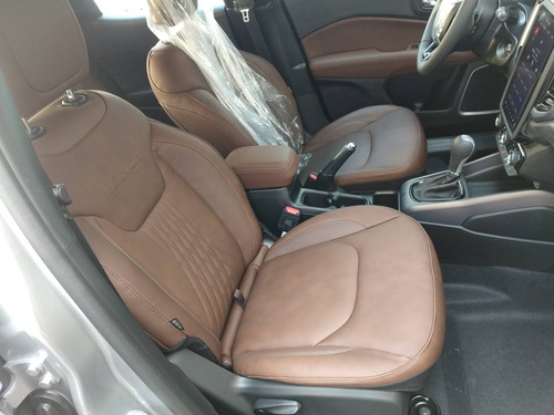 Imagem 8 de 15 de Fiat Toro 2.0 16v Turbo Diesel Ranch 4wd At9