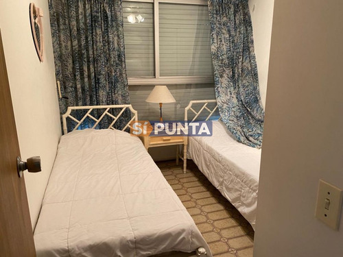 Imagen 18 de 19 de Venta Super Vista Al Puerto 3 Dormitorios Punta Del Este