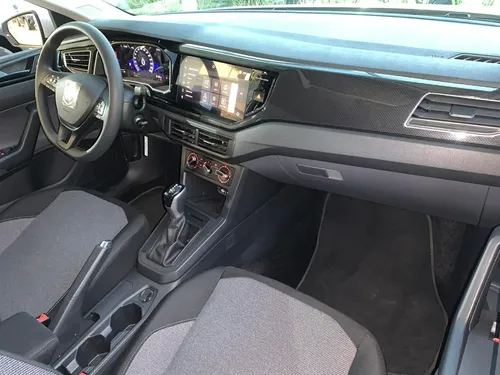 Volkswagen Virtus TRENDLINE AUTOMATICO
