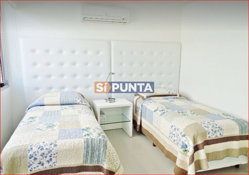 Imagen 5 de 9 de Apartamento En Alquiler - Mansa