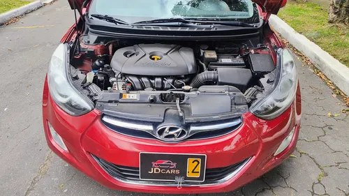 Hyundai Elantra 1.8 i35 GLS MT
