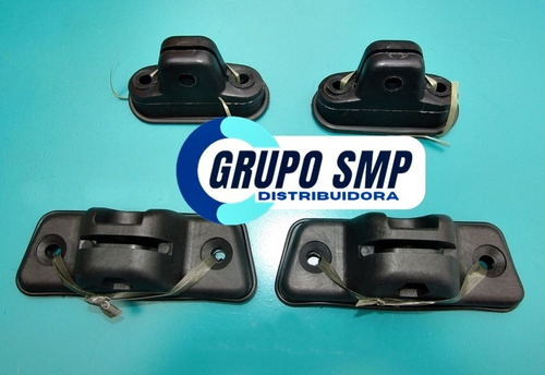 Imagem 3 de 5 de Suporte Braço Retrovisor Com Calço Mb 1113 1518 2013 | Jogo