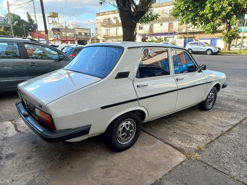 Imagen 6 de 14 de Renault R12 1.4 Tl 1988