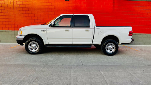 Ford Lobo LARIAT DOBLE CABINA 4x4