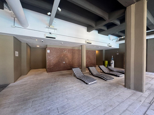 Venta Loft En Esquina C/cochera, Molina Ciudad