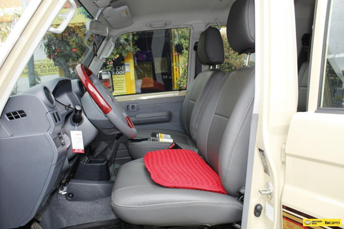 Toyota Land Cruiser Lx