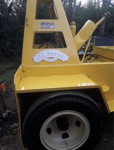 Imagen 6 de 15 de Grua Crane Milanese Clark Eximia 2000kg Funcionando Envios