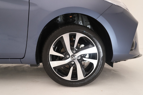 Imagen 14 de 25 de Toyota Yaris 1.5 Xls Pack Cvt Sedan 4p 0km 2023
