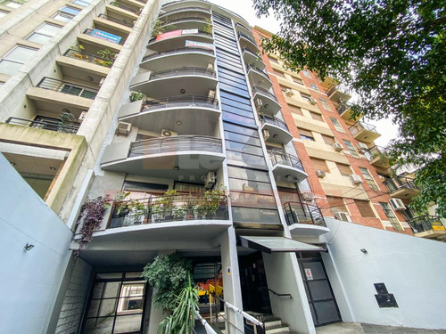 Semipiso De 3 Ambientes Apto Uso Profesional / Vivienda