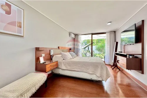 Doble Jardin De Buen Tamaño Privado, Las Condes