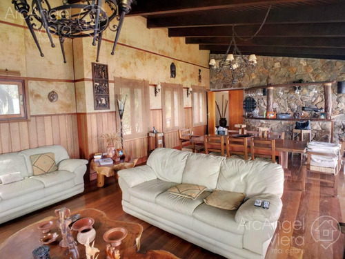 Casa Con Piscina Vista Al Mar En Punta Ballena En Alquiler Venta